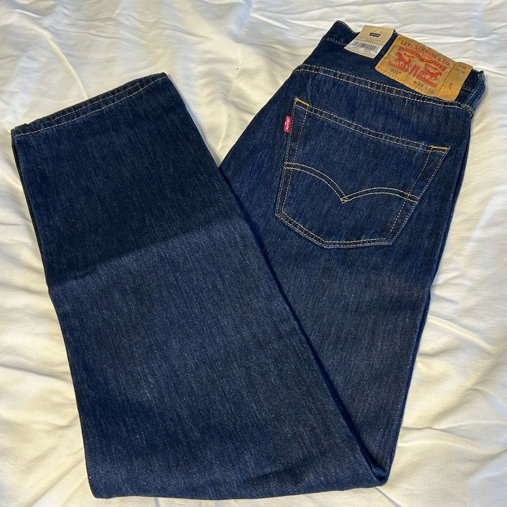 New 501 Levi jeans butterfly waist 33